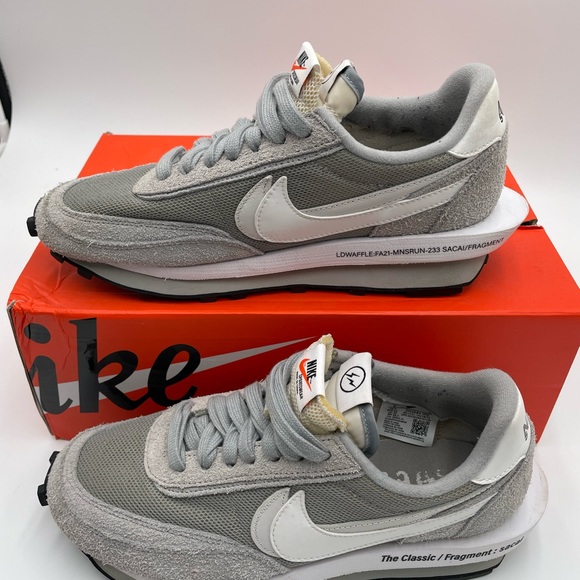 2021 Nike Fragment Design x sacai x LDV
Waffle 'Light Smoke Grey' size 8 - Picture 6 of 12